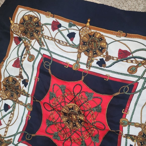 Hermes Paris Medallion 100% Silk Vintage Scarf Equestrian Red Blue Designer - Picture 8 of 10
